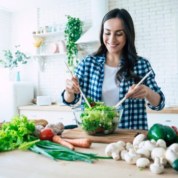 Cómo Mantener el Rendimiento con una Dieta Vegana o Vegetariana en el Deporte