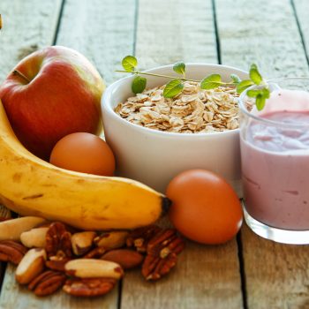 Qué Comer Antes y Después de Entrenar: Guía para Maximizar el Rendimiento